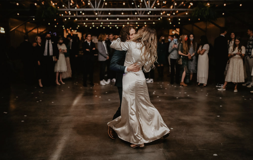 wedding dancing at Glasshouse Venues